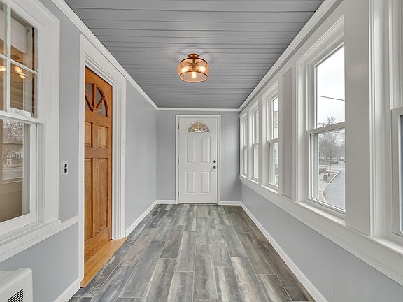 3rd image of 11 Chandler St #1