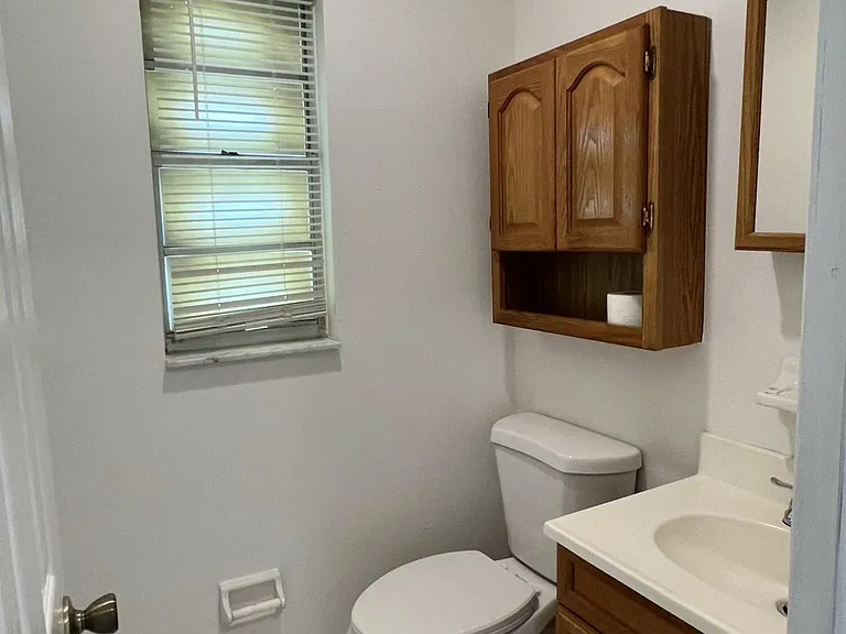 2444 Mercury Dr — Photo 11