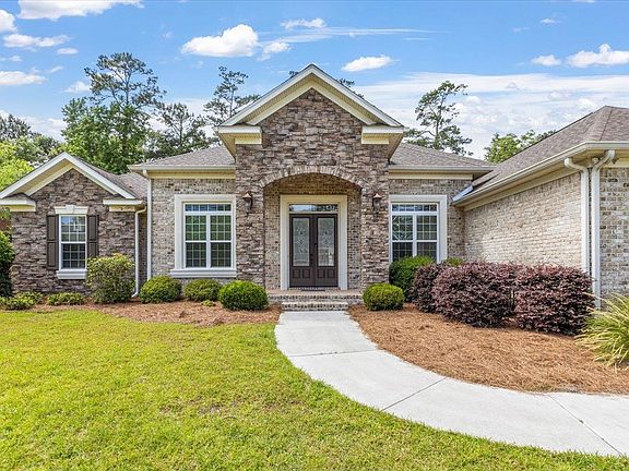 3rd image of 9676 Pebble Beach Way
