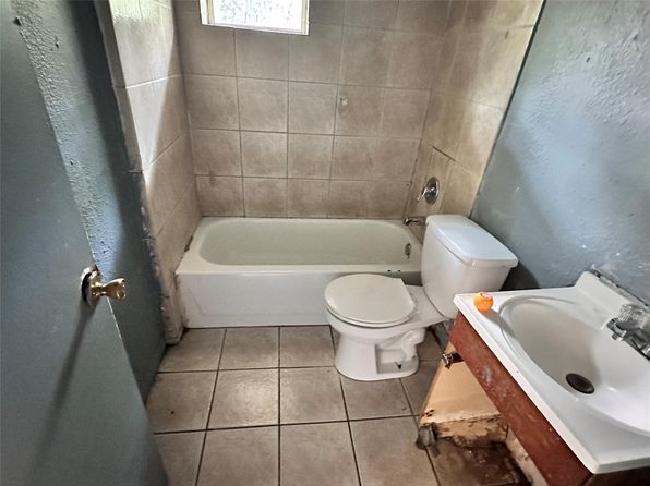 houston-texas-80565596 picture