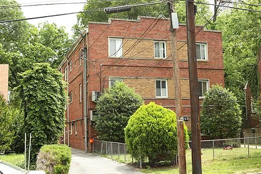 8213 Roanoke Ave, LLC — Photo 2