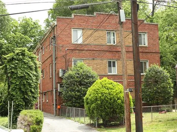 8213 Roanoke Ave, LLC