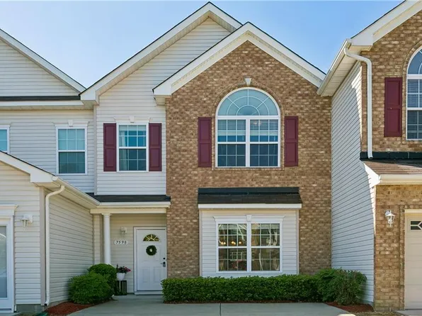 7598 Villa Ct, Gloucester Point, VA 23062