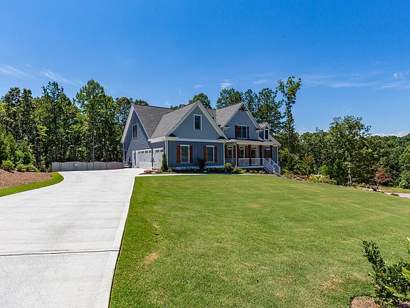 3rd image of 79 Post Oak Dr