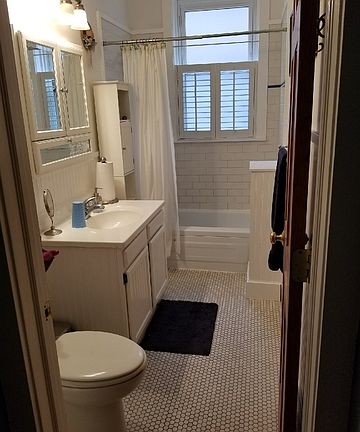 4th image of 1101 W North Shore Ave #2