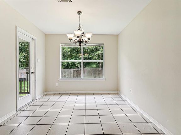 5th image of 14394 Lake Catherine Dr
