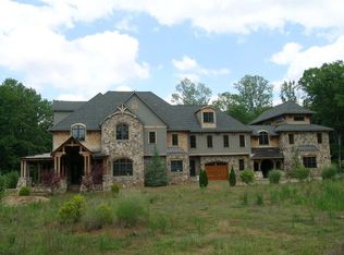 12125 Arnold Mill Rd, Roswell, GA 30075