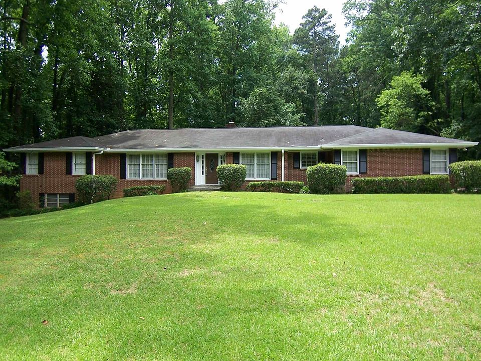 1st image of 563 Dogwood Dr