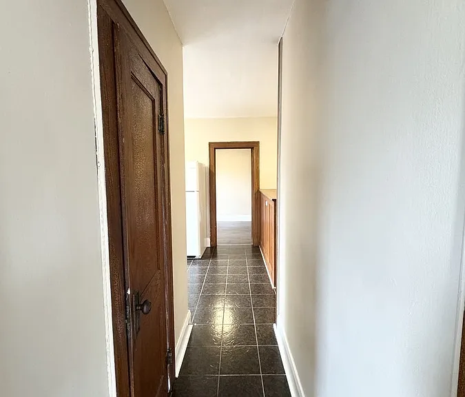 1246 Dufferin Pl #6 — Photo 6