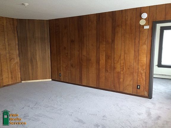 3rd image of 3118 Emerson Ave N APT 3