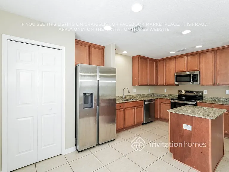 3328 Thistledown Ln — Photo 11