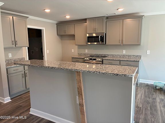 5th image of 2162 Southern Pine Drive