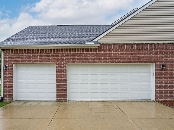 2nd image of 53283 Jaclyn Dr