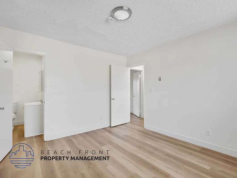 223 & 229 Queen St. — Photo 5