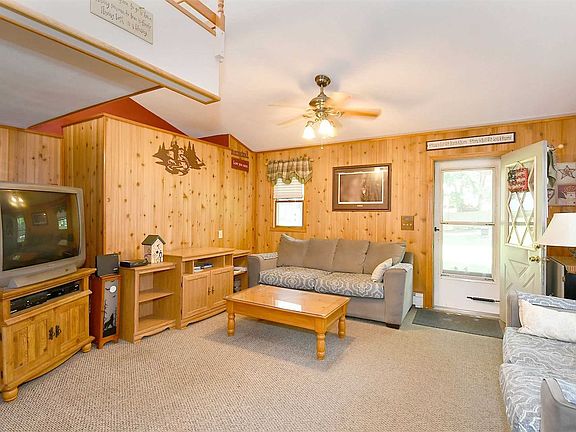 2nd image of 12 Foxboro Ave