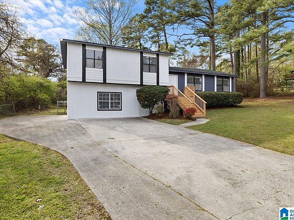 4th image of 3520 Ridgeview Dr