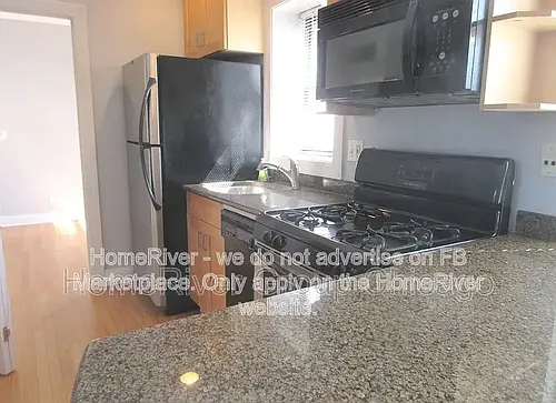 1137 W Grace St #3E Photo 1 1137 W Grace St #3E Photo 1