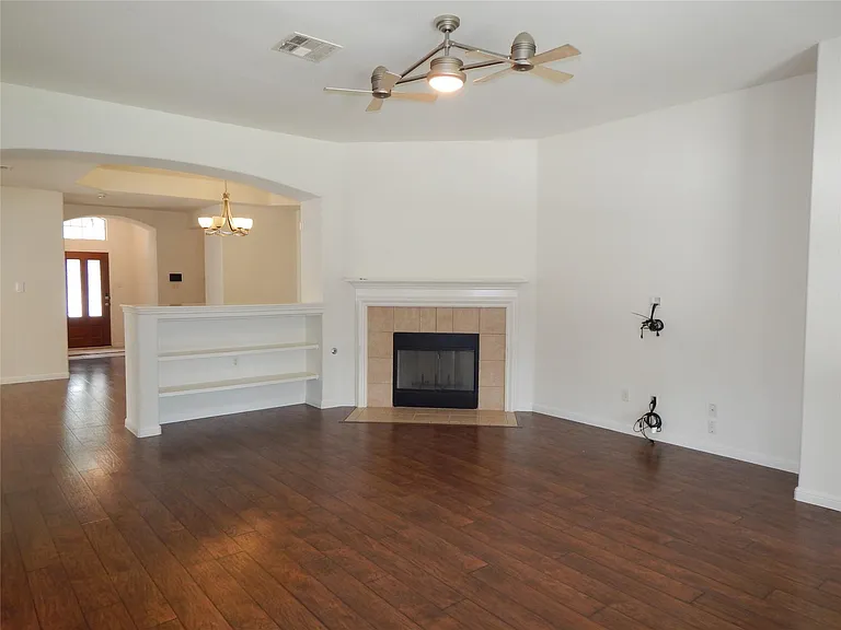 1536 Clary Sage Loop — Photo 6