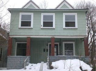 42 Penfield Ave, Akron, OH 44310