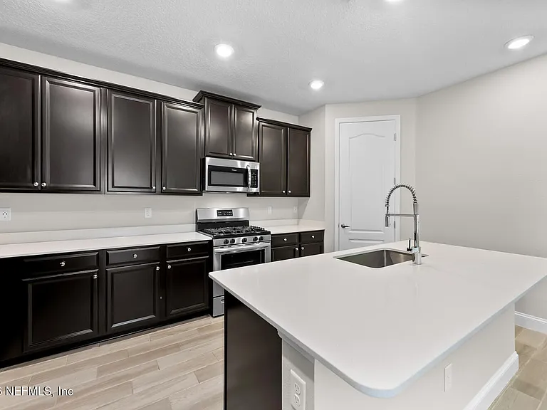 2468 Alexia Cir — Photo 8
