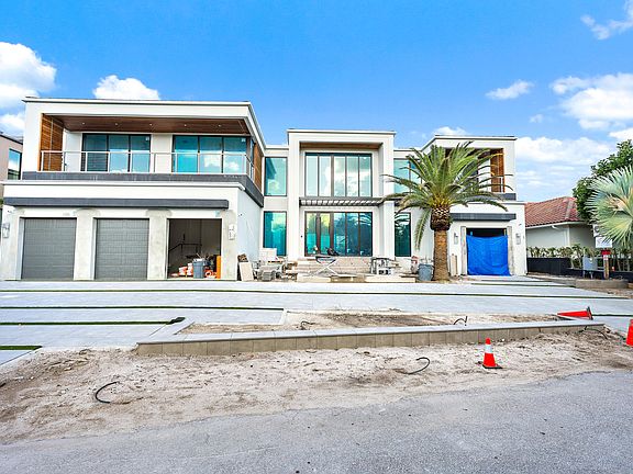 3rd image of 19709 Harbor Road N