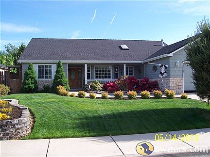 Front Yard in Full Color!