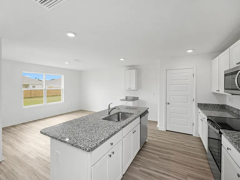 22096 Aleutian Ave — Photo 36
