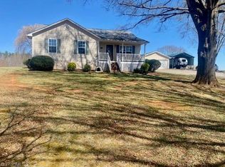 1136 Old Highway 60, Millers Creek, NC 28651