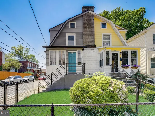900 Clifton Ave, Collingdale, PA 19023
