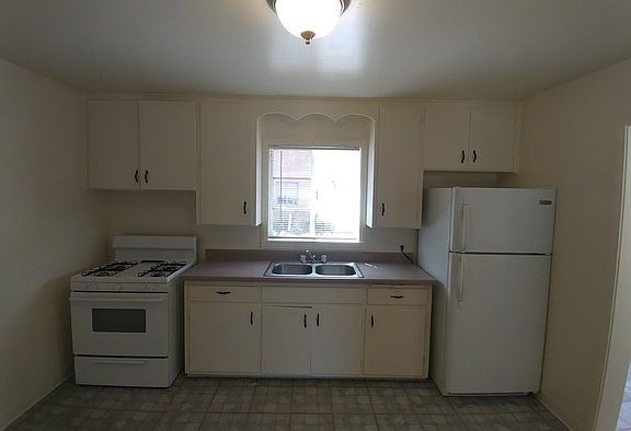 5th image of 1017 Hermosa Dr SE