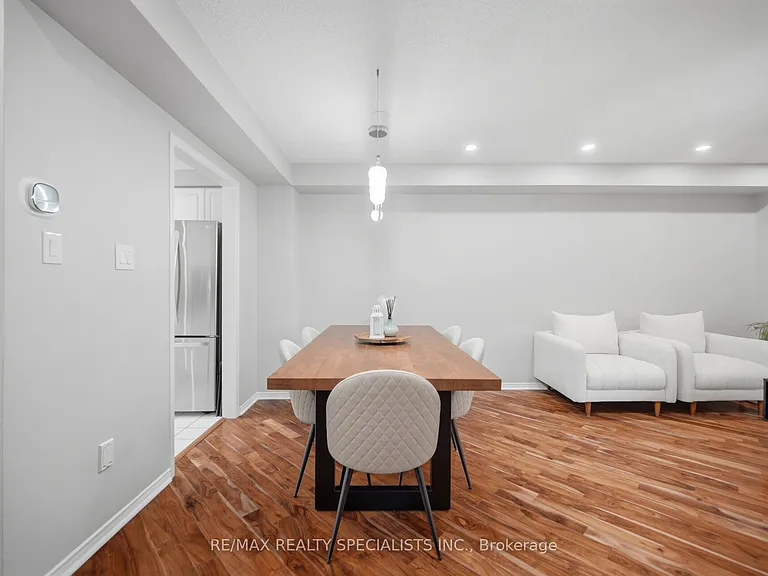 5230 Glen Erin Dr #119 — Photo 10