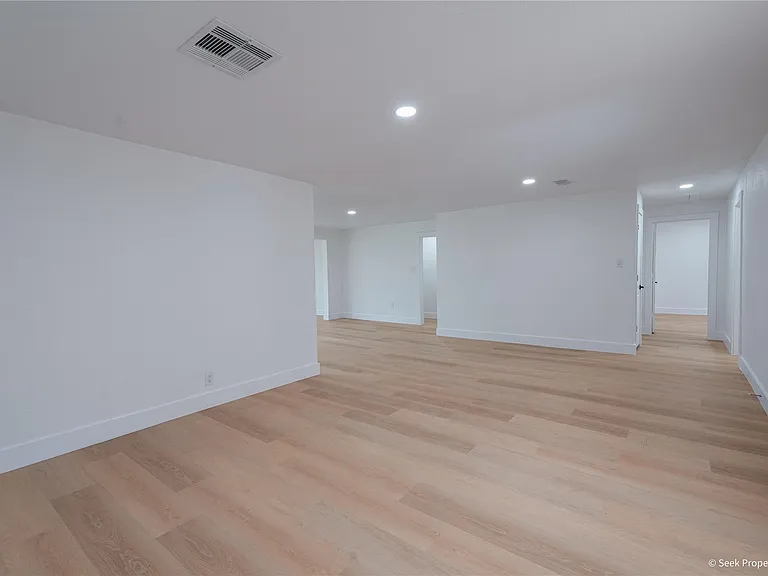 7942 Hammerly Blvd — Photo 9