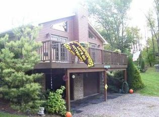 101 Chaffee Dr, Midland, PA 15059