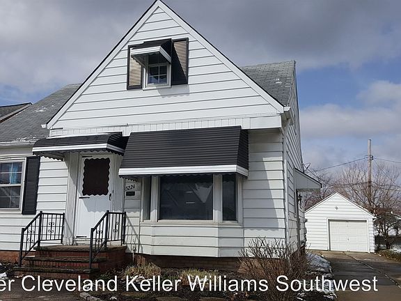 2nd image of 5224 E 113th St