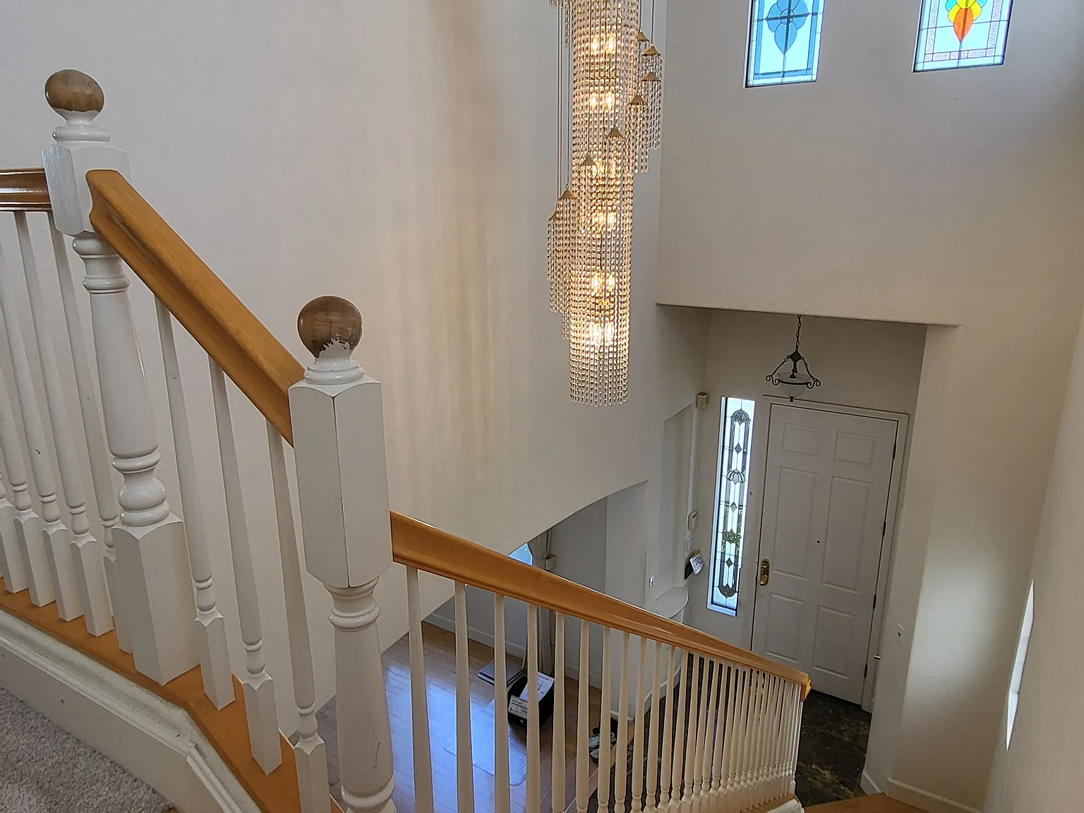 3 bed, 2.5 bath, 2468 sqft, $4,600 — Photo 3