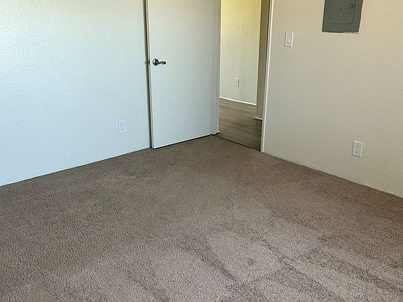 5th image of 700 S Lake St #214