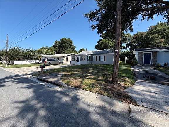 3rd image of 311 W BELLA VISTA STREET