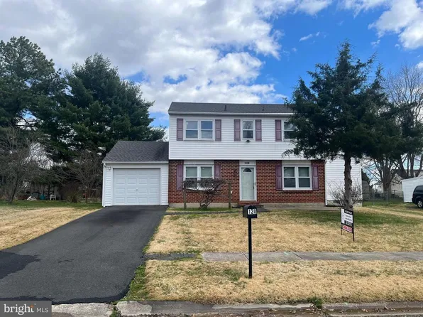 120 Whitmore Dr, Elkton, MD 21921