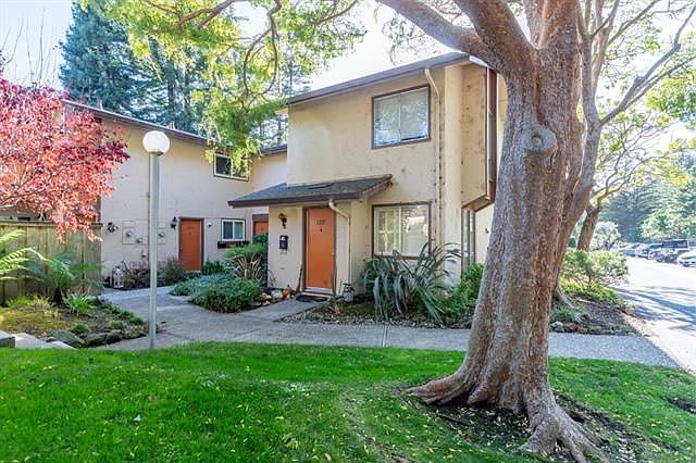 1st image of 1225 Oddstad Blvd