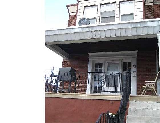 2nd image of 2601 Massey St