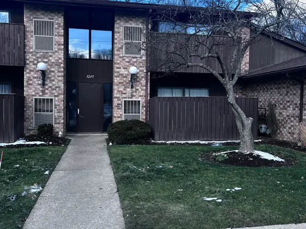 3265 Mayfield Rd APT 30, Cleveland Heights, OH 44118