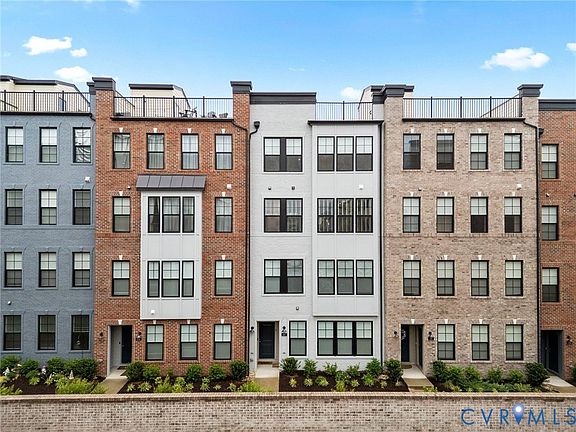 2nd image of 597 Weaver Brook Walk #B