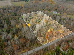 4875 Breen Rd, Emmett, MI 48022