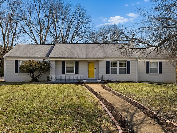 4th image of 235 Emery Dr