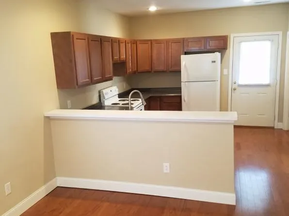 3114 5th Ave, Huntington, WV 25702