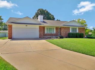 3304 N Colonial Ct, Augusta, KS 67010