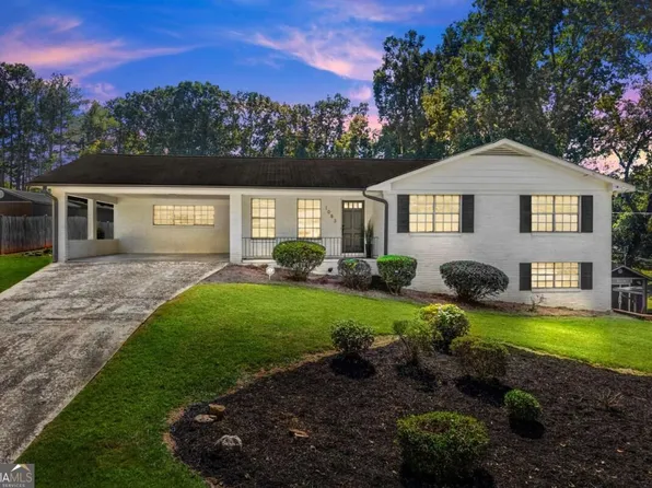 1083 Amelia Dr SW, Marietta, GA 30060