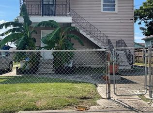 922 Forstall St, New Orleans, LA 70117