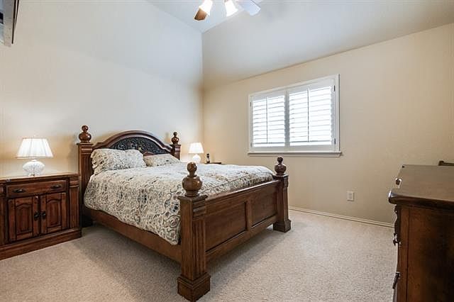 2nd image of 3669 Leatherwood Dr
