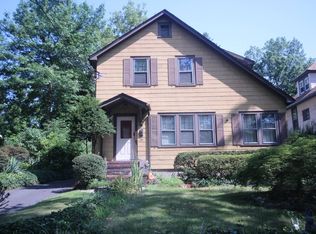 59 Norman Pl, Tenafly, NJ 07670